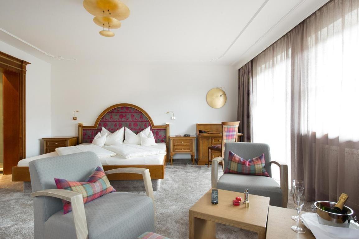 Hotel Alpenkoenig Оберштауфен Экстерьер фото